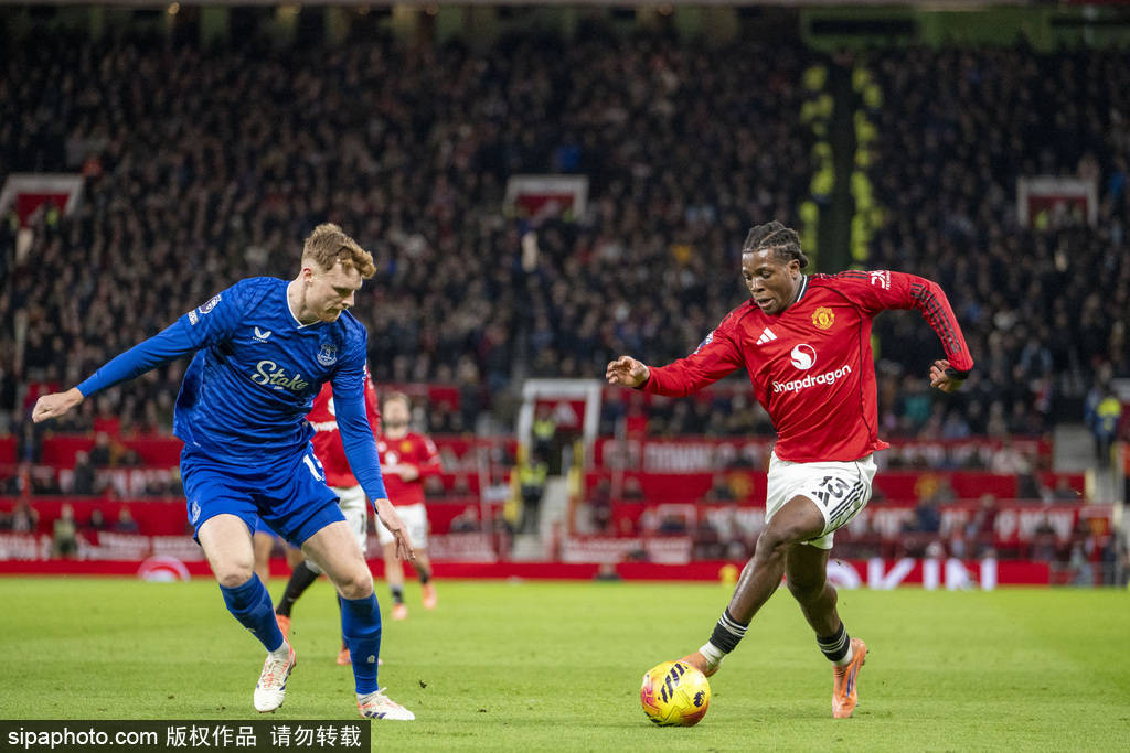 全队打得太齐心，根本挡不住