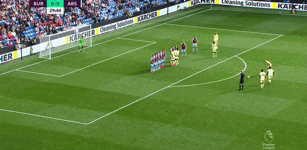 杰伦·约翰逊30+12+12助老鹰终结连败，首次连场三双