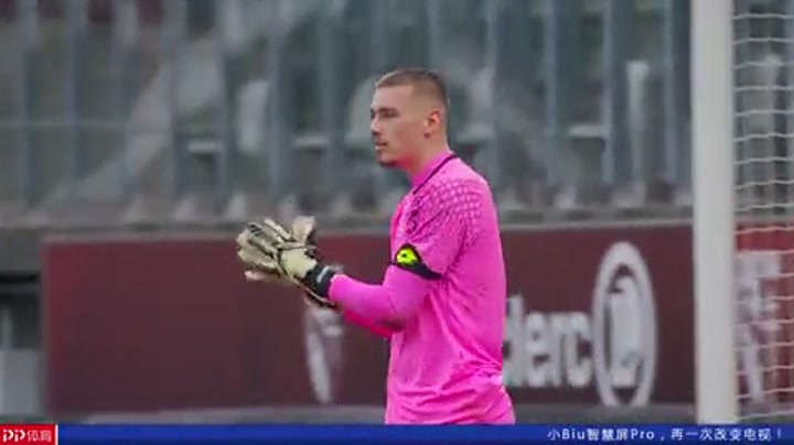 足球训练中如何提升爆发力？